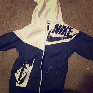 BOYS Nike Windbreaker